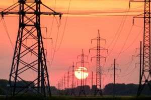 Comisia Europeană monitorizează securitatea aprovizionării cu energie electrică în Ungaria, România şi în regiunea Europei de Sud-Est